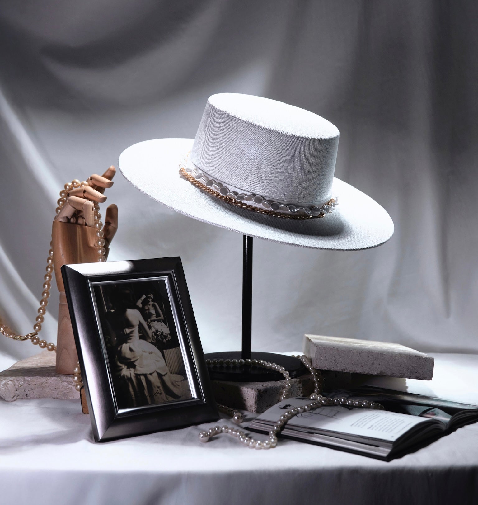 Hat Jewelry Pearl & Rose Gold