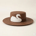 CISNE HAT